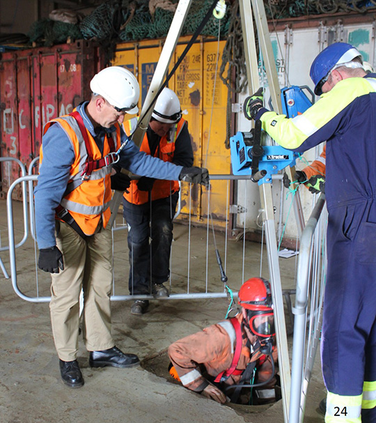 Confined spaces training with Dräger PP10